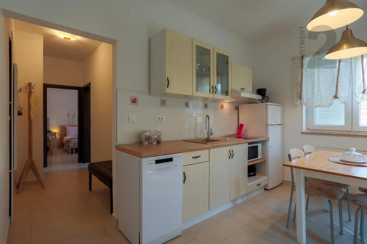 Apartments Kaya Pula 0*,
